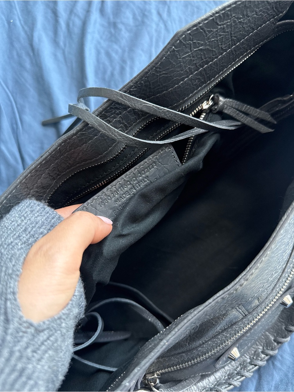 Balenciaga Le City Bag Medium Grey - Picture 10 of 12